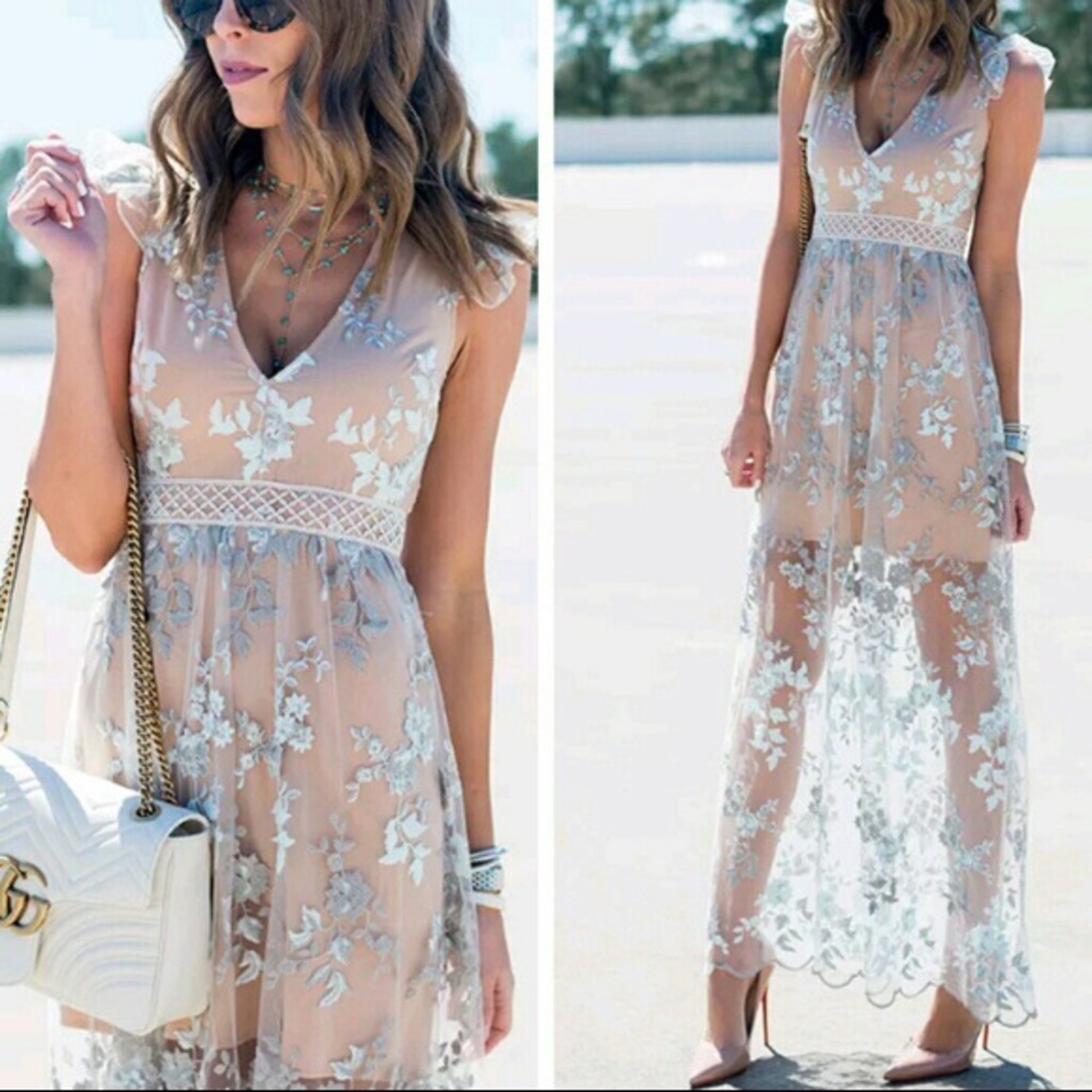 Wayf Oakfield Embroidered maxi dress medium - Picture 8 of 9